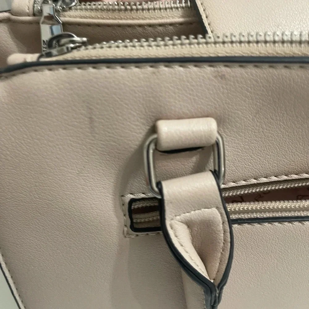 Marc New York Handbag 3 in 1 (handbag, crossbody and wristlet) - Picture 15 of 16